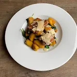 & Restaurace U Sezimovo Usti